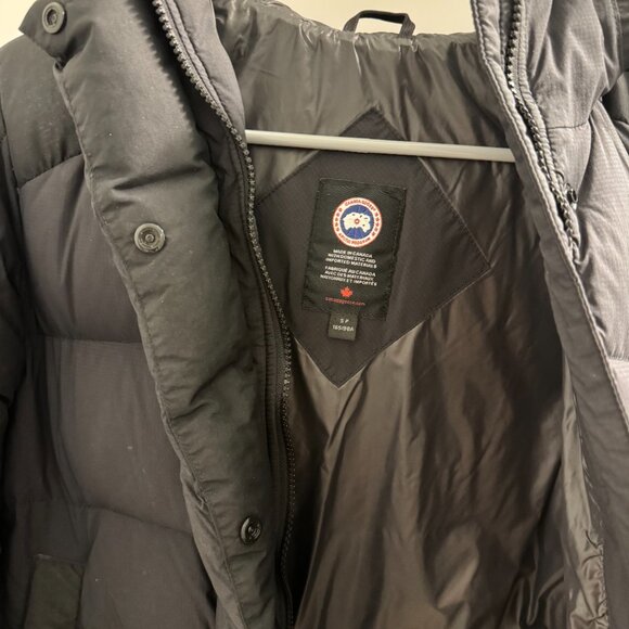 CANADA GOOSE HOODED JACKET - Picture 3 of 4